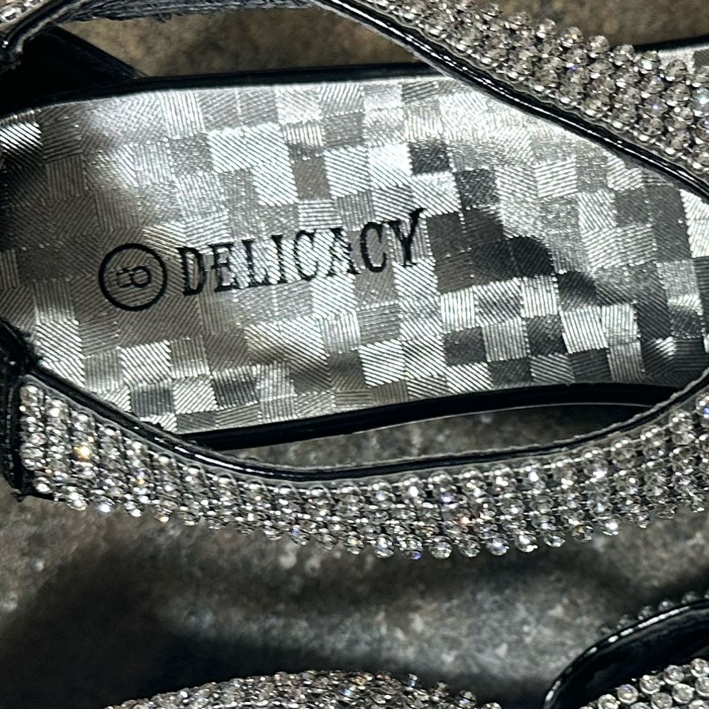 Delicacy Rhinestone Embellished Zippered Black Heels size 8 - Picture 2 of 8